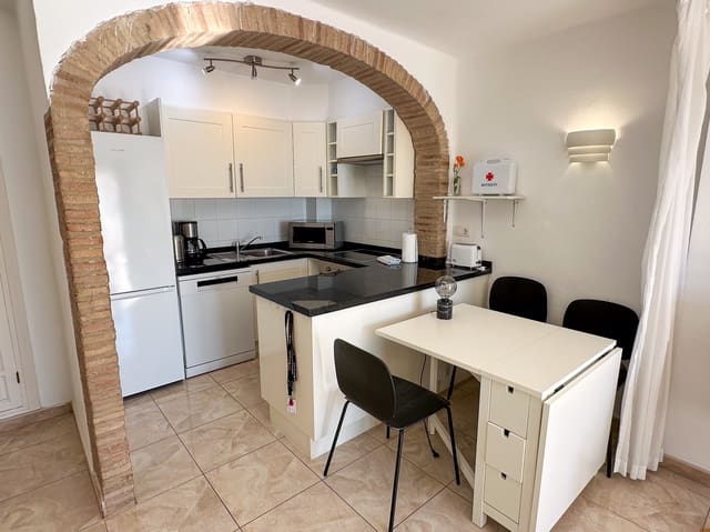 1 sovrum Lägenhet till salu i Nerja med pool garage - 335 000 € (Ref: 9362706)