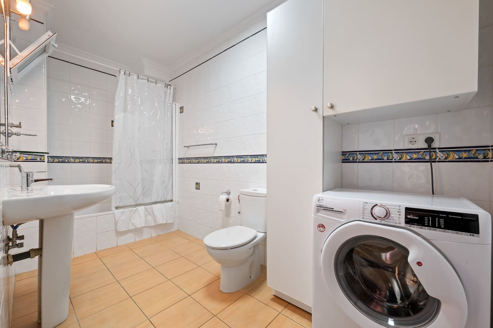 2 sovrum Lägenhet till salu i Nerja med pool - 449 000 € (Ref: 9506541)