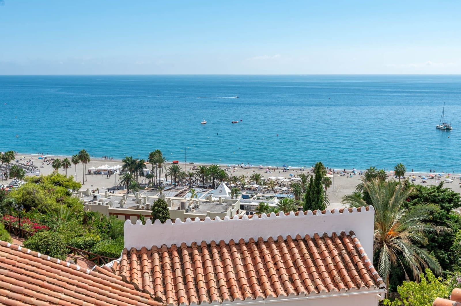 2 sovrum Lägenhet till salu i Nerja med pool - 449 000 € (Ref: 9506541)