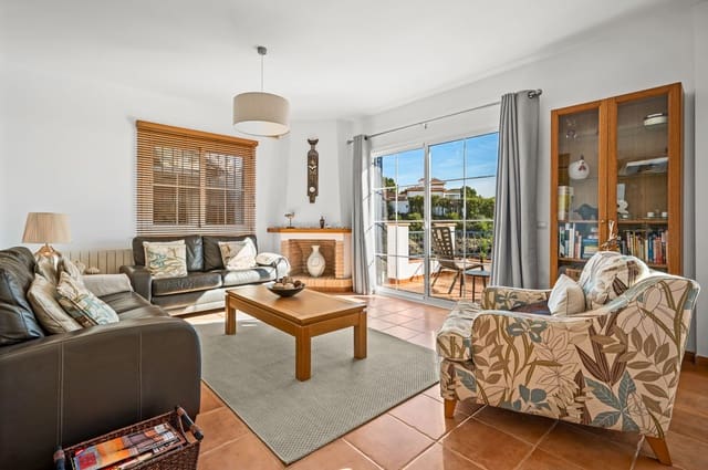 6 sovrum Villa till salu i Frigiliana med pool garage - 1 150 000 € (Ref: 9510159)