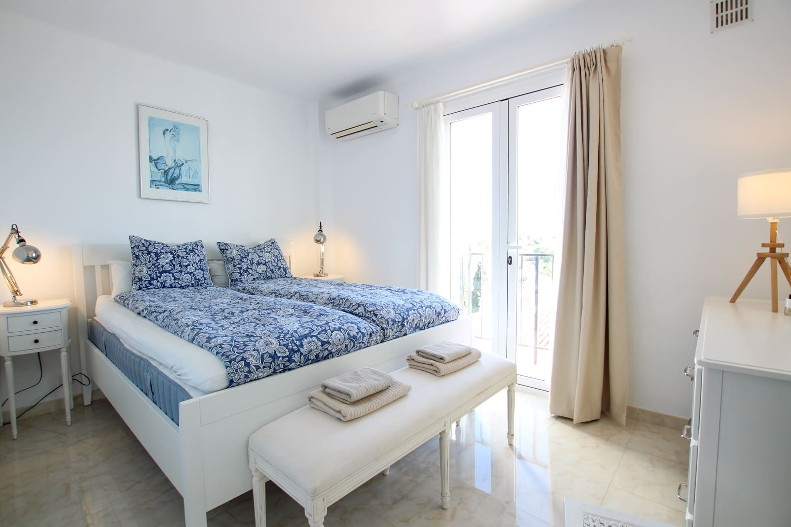 2 sovrum Lägenhet till salu i Nerja med pool - 449 000 € (Ref: 9598142)