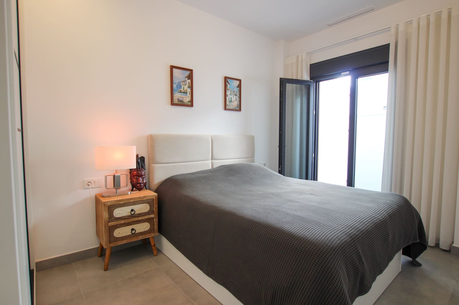 2 soverom Hus til salgs i Nerja med svømmebasseng garasje - € 649 000 (Ref: 9606318)