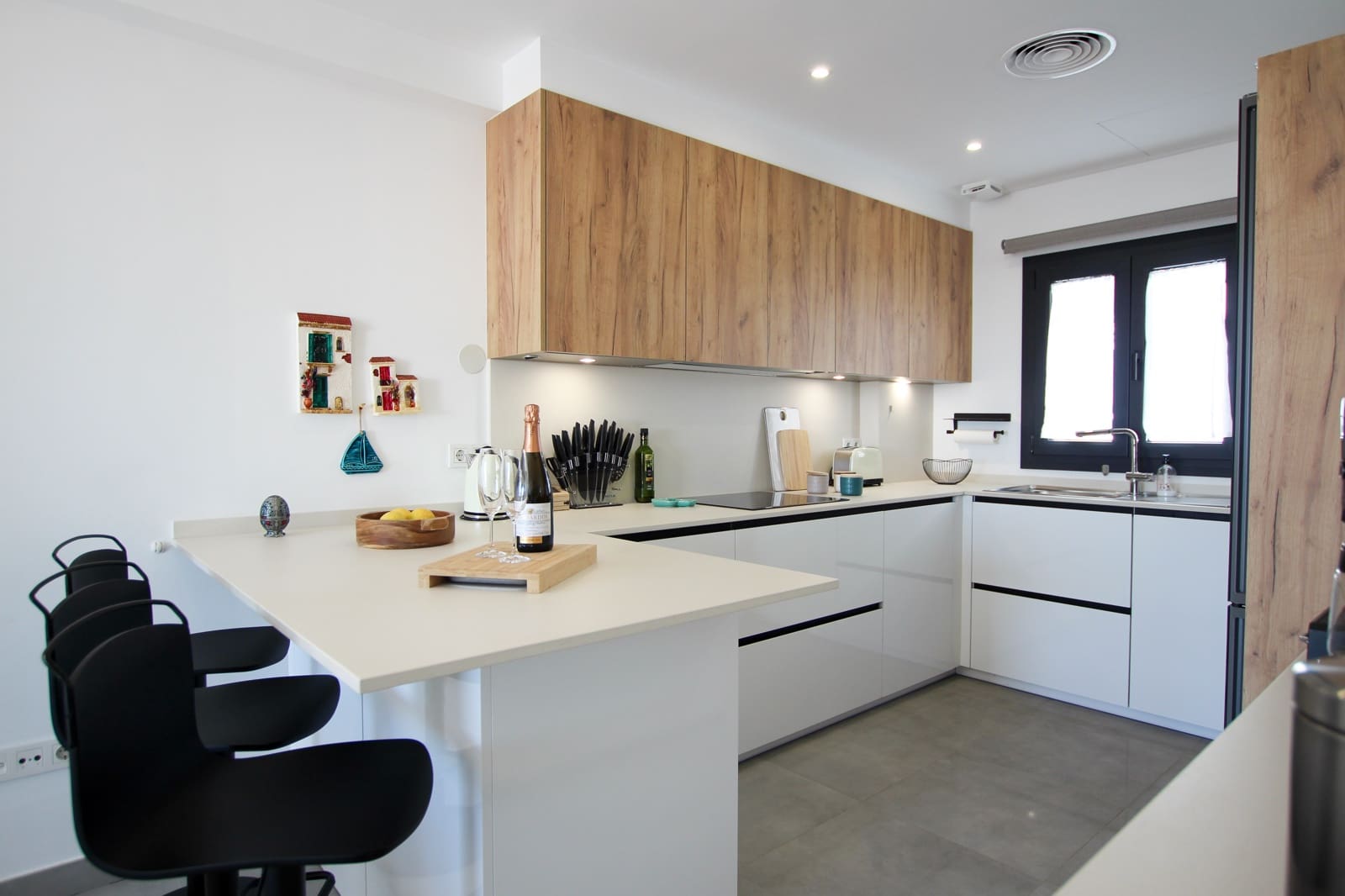 2 soverom Hus til salgs i Nerja med svømmebasseng garasje - € 649 000 (Ref: 9606318)