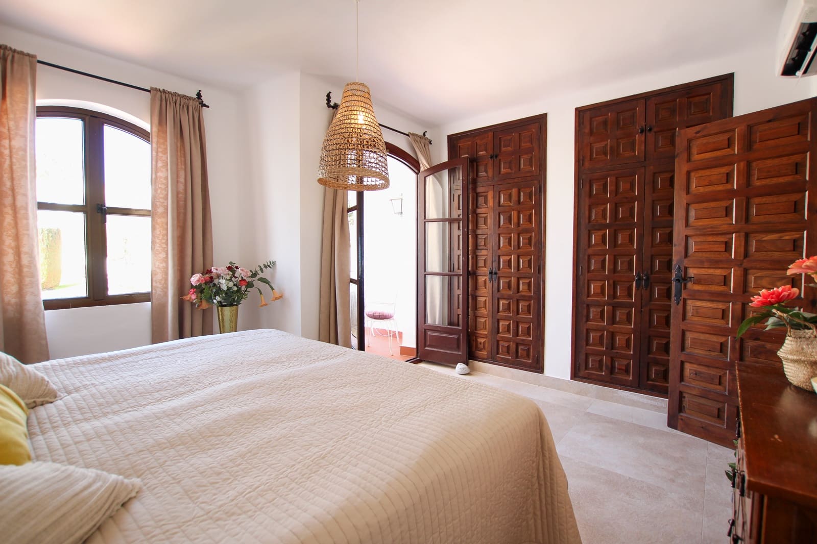 2 makuuhuone Huvila myytävänä paikassa Nerja mukana uima-altaan - 475 000 € (Ref: 9635043)