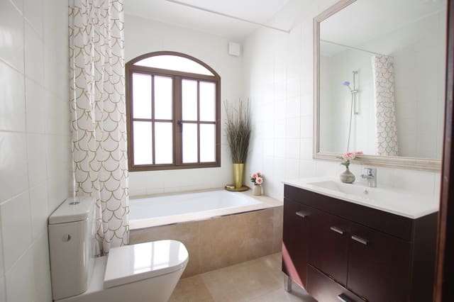 2 Zimmer Villa zu verkaufen in Nerja mit Pool - 475.000 € (Ref: 9635043)