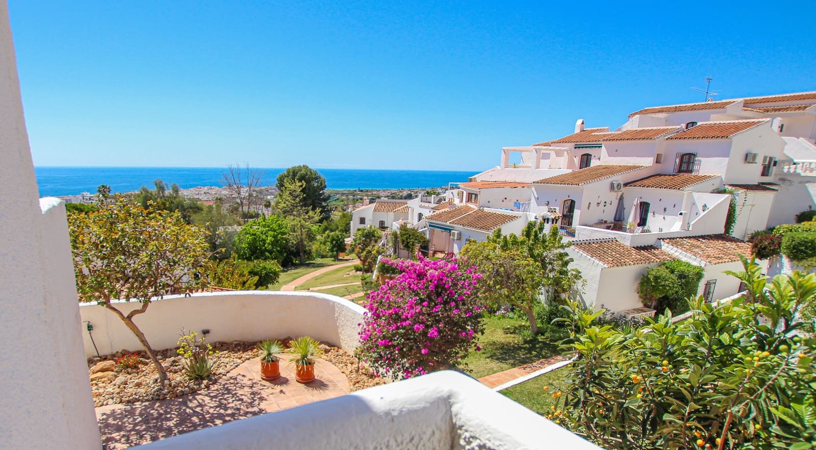 2 sypialnia Dom na sprzedaż w Nerja z basenem - 570 000 € (Ref: 9737170)