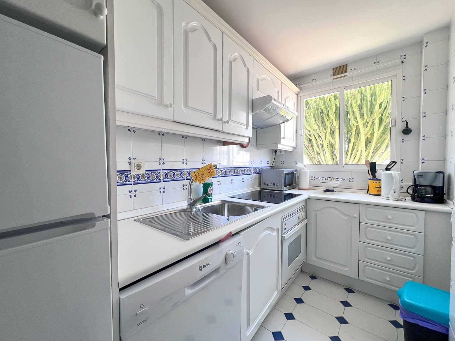 2 Zimmer Apartment zu verkaufen in Nerja mit Pool - 419.000 € (Ref: 9809759)