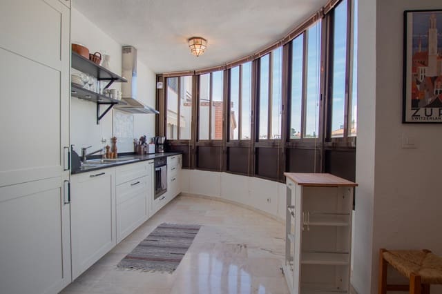 3 sovrum Lägenhet till salu i Almuñécar med pool garage - 395 000 € (Ref: 9823116)