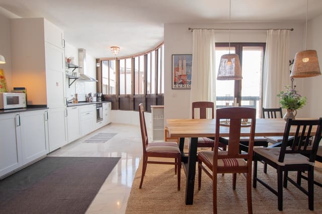 3 sovrum Lägenhet till salu i Almuñécar med pool garage - 395 000 € (Ref: 9823116)