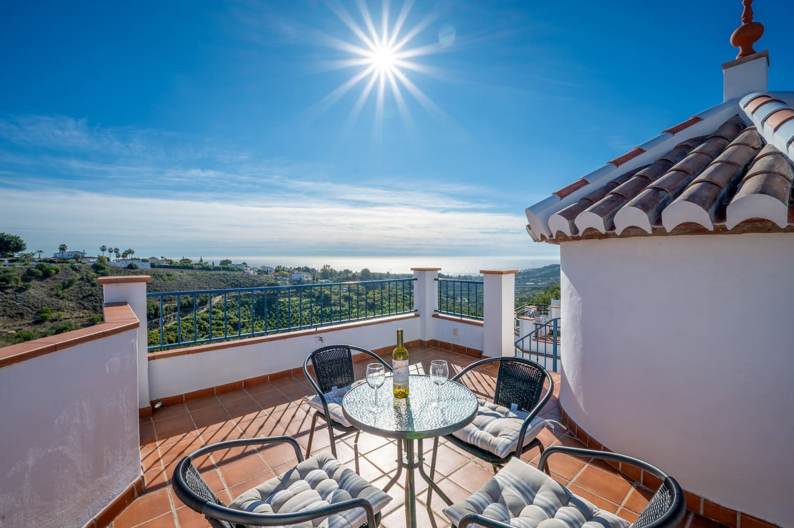 6 soveværelse Villa til salg i Nerja med swimmingpool garage - € 1.150.000 (Ref: 9829561)