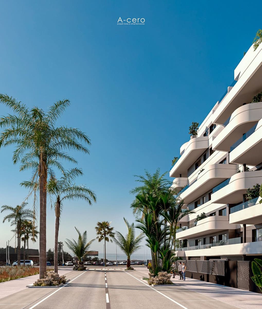 2 soverom Leilighet til salgs i Malaga by med svømmebasseng garasje - € 479 900 (Ref: 9841348)