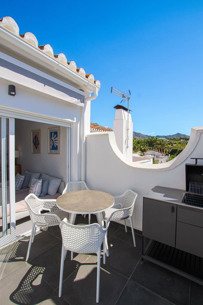 2 chambre Appartement à vendre à Nerja avec piscine - 345 000 € (Ref: 9973881)