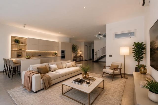 Casa de 5 habitaciones en Centro, Nerja en venta con piscina - 1.900.000 € (Ref: 9999116)