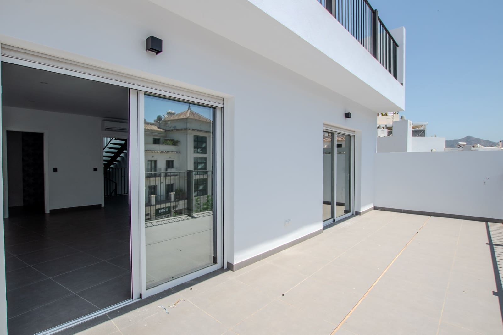 Casa de 5 habitaciones en Nerja en venta con piscina - 1.900.000 € (Ref: 9999116)