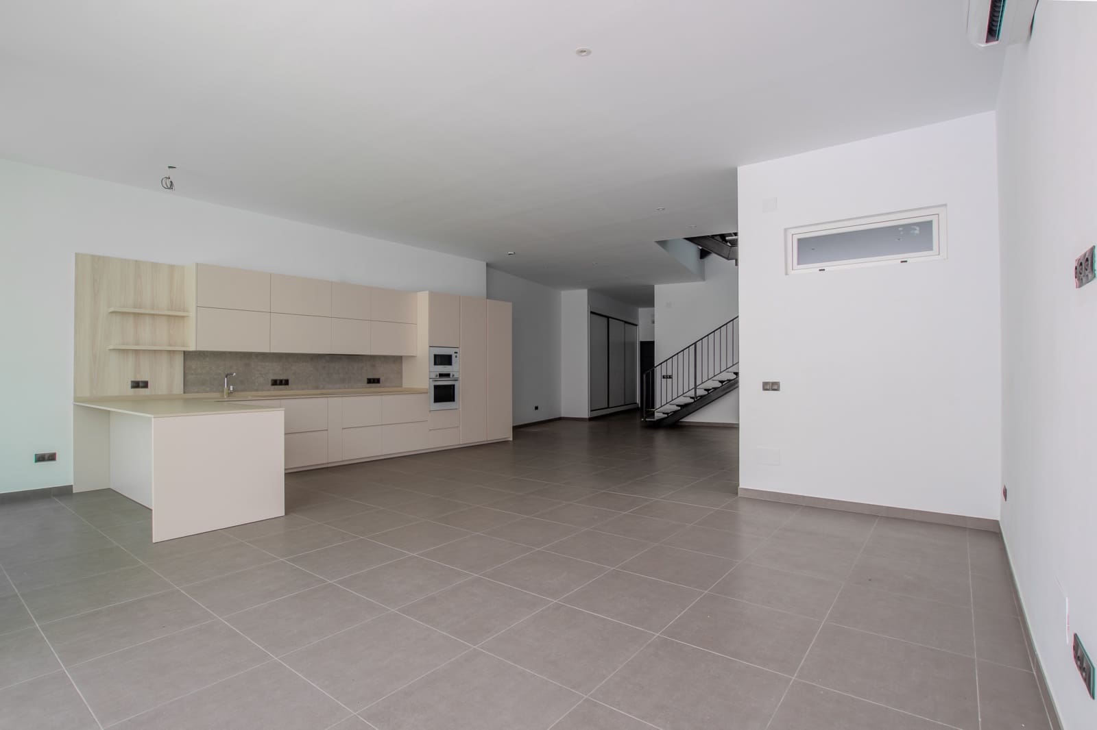 Casa de 5 habitaciones en Nerja en venta con piscina - 1.900.000 € (Ref: 9999116)