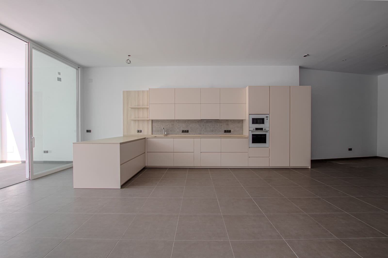 Casa de 5 habitaciones en Nerja en venta con piscina - 1.900.000 € (Ref: 9999116)