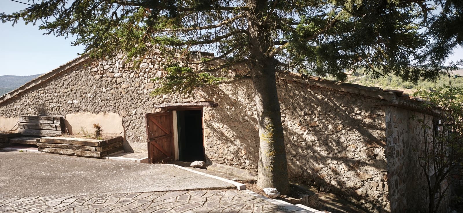 5 bedroom Finca/Country House for sale in Bea - € 245,000 (Ref: 10150540)