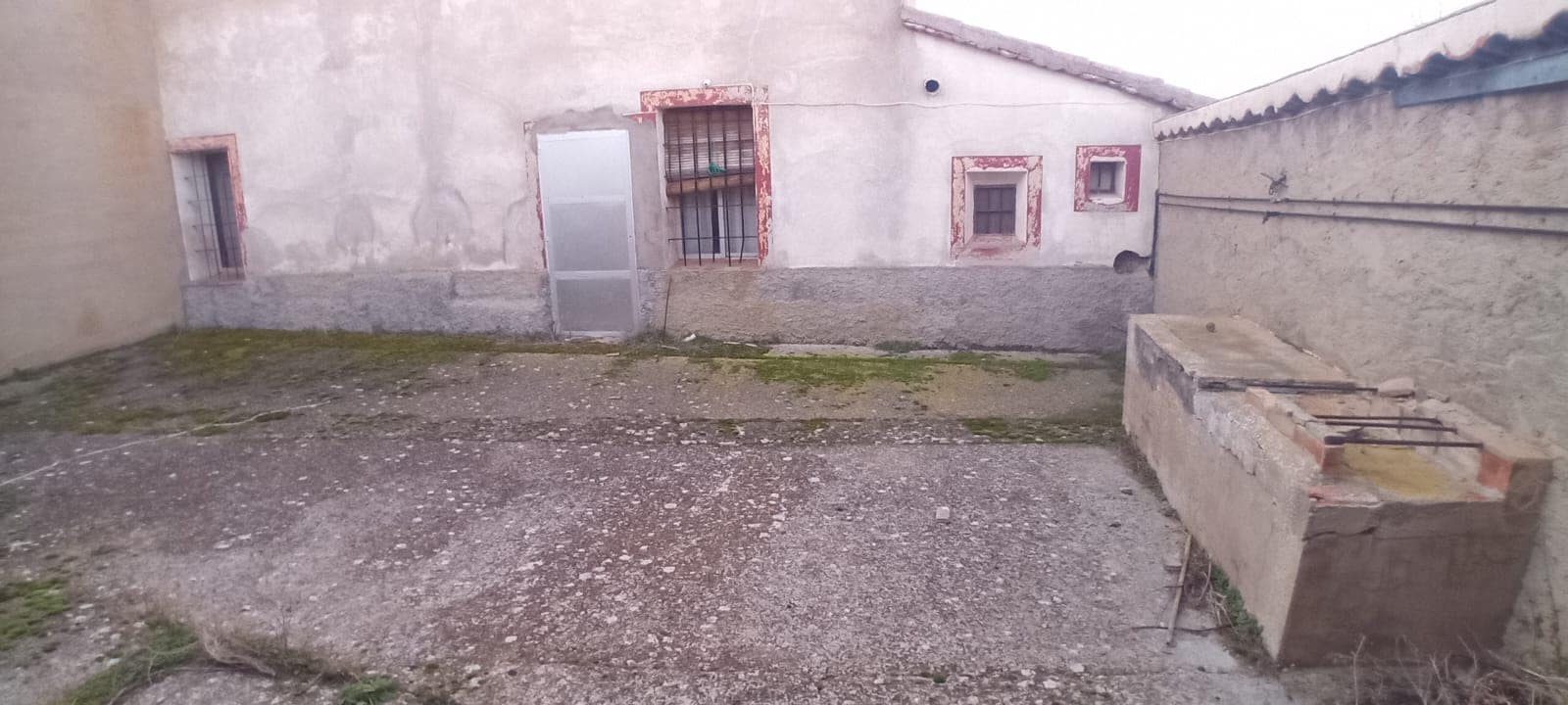 5 soveværelse Finca/Landehus til salg i Fuentes Calientes med garage - € 95.000 (Ref: 10150541)