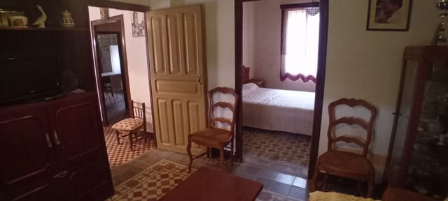 5 quarto Quinta/Casa Rural para venda em Fuentes Calientes com garagem - 95 000 € (Ref: 10150541)