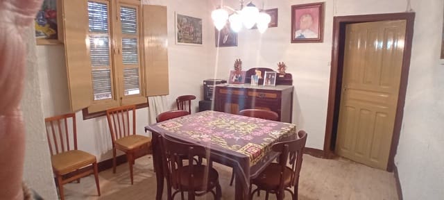 5 quarto Quinta/Casa Rural para venda em Fuentes Calientes com garagem - 95 000 € (Ref: 10150541)