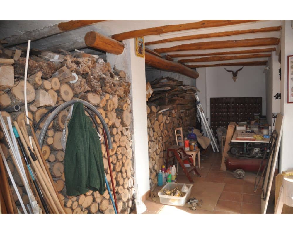 5 soveværelse Byhus til salg i Fuentes Calientes med garage - € 89.000 (Ref: 6461886)