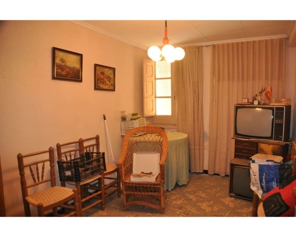 5 soverom Hus til salgs i Fuentes Calientes med garasje - € 89 000 (Ref: 6461886)