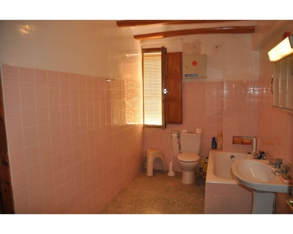 5 soverom Hus til salgs i Fuentes Calientes med garasje - € 89 000 (Ref: 6461886)