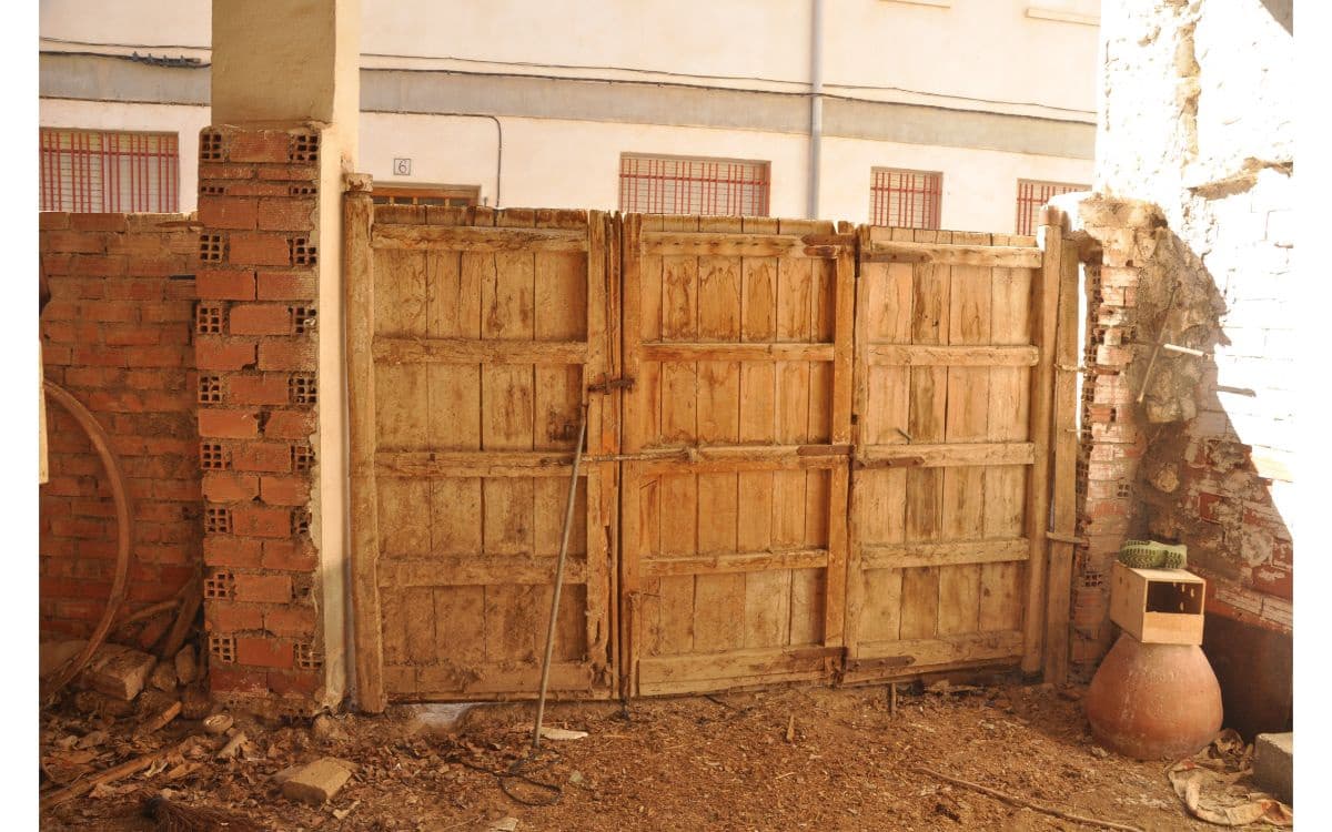 6 soveværelse Byhus til salg i Perales del Alfambra - € 53.000 (Ref: 6504422)