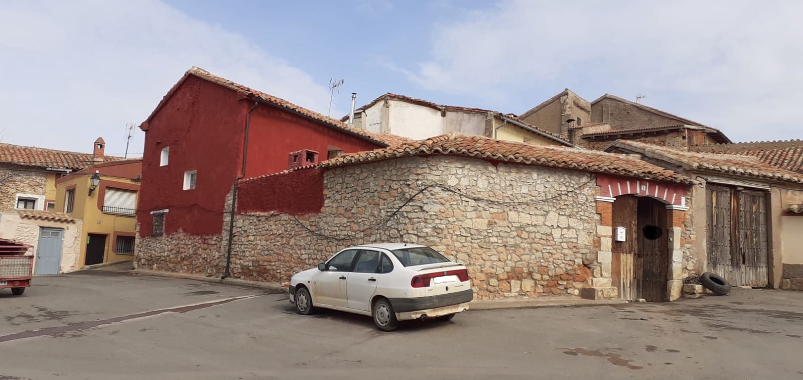 5 sypialnia Finka/Dom wiejski na sprzedaż w Fuentes Calientes - 138 000 € (Ref: 6795763)