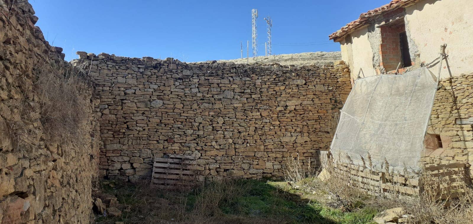 Finca/Landehus til salg i Camarillas - € 30.000 (Ref: 7411583)