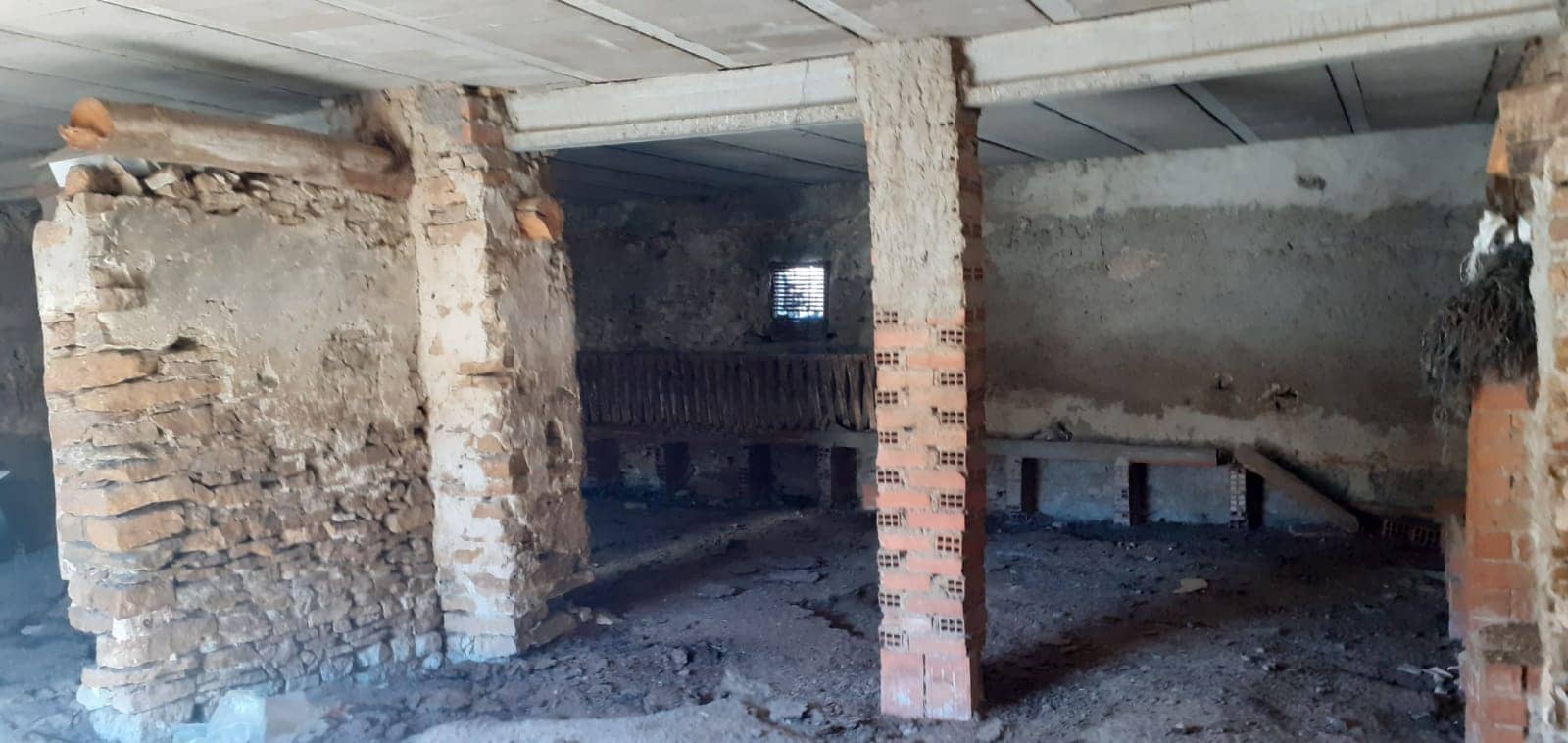 Finca/Landehus til salg i Camarillas - € 30.000 (Ref: 7411583)