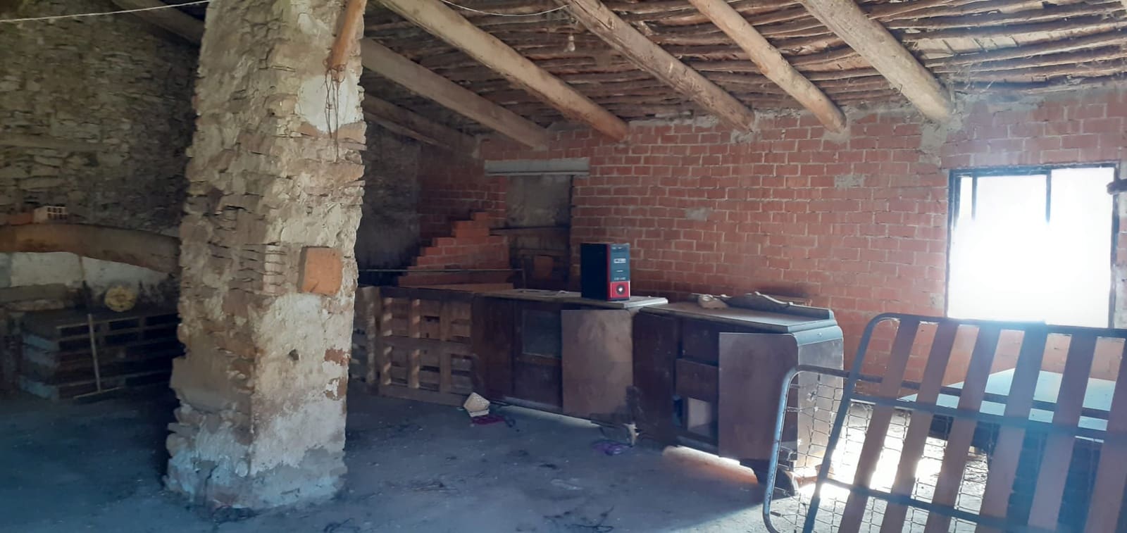 Finca/Landehus til salg i Camarillas - € 30.000 (Ref: 7411583)