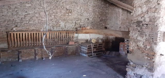 Finca/Herregård til salgs i Camarillas - € 30 000 (Ref: 7411583)