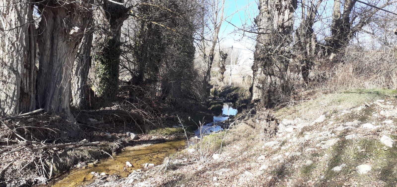 Finca/Landehus til salg i Camarillas - € 30.000 (Ref: 7411583)