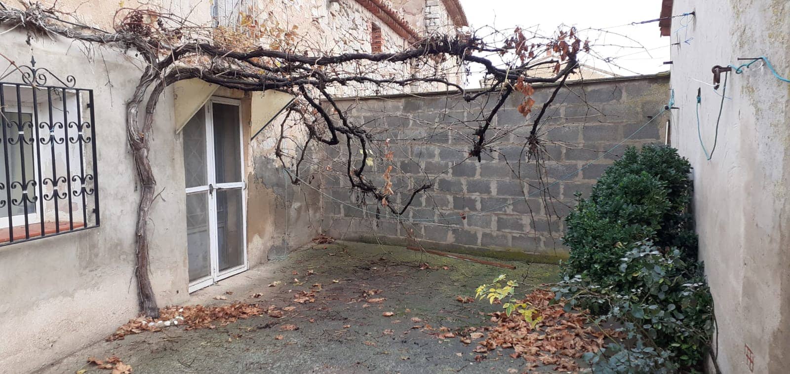 2 soveværelse Byhus til salg i Argente - € 35.000 (Ref: 7719376)