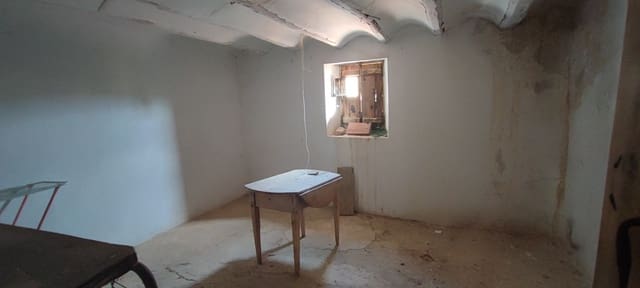 2 soveværelse Byhus til salg i Rillo - € 9.900 (Ref: 7744935)