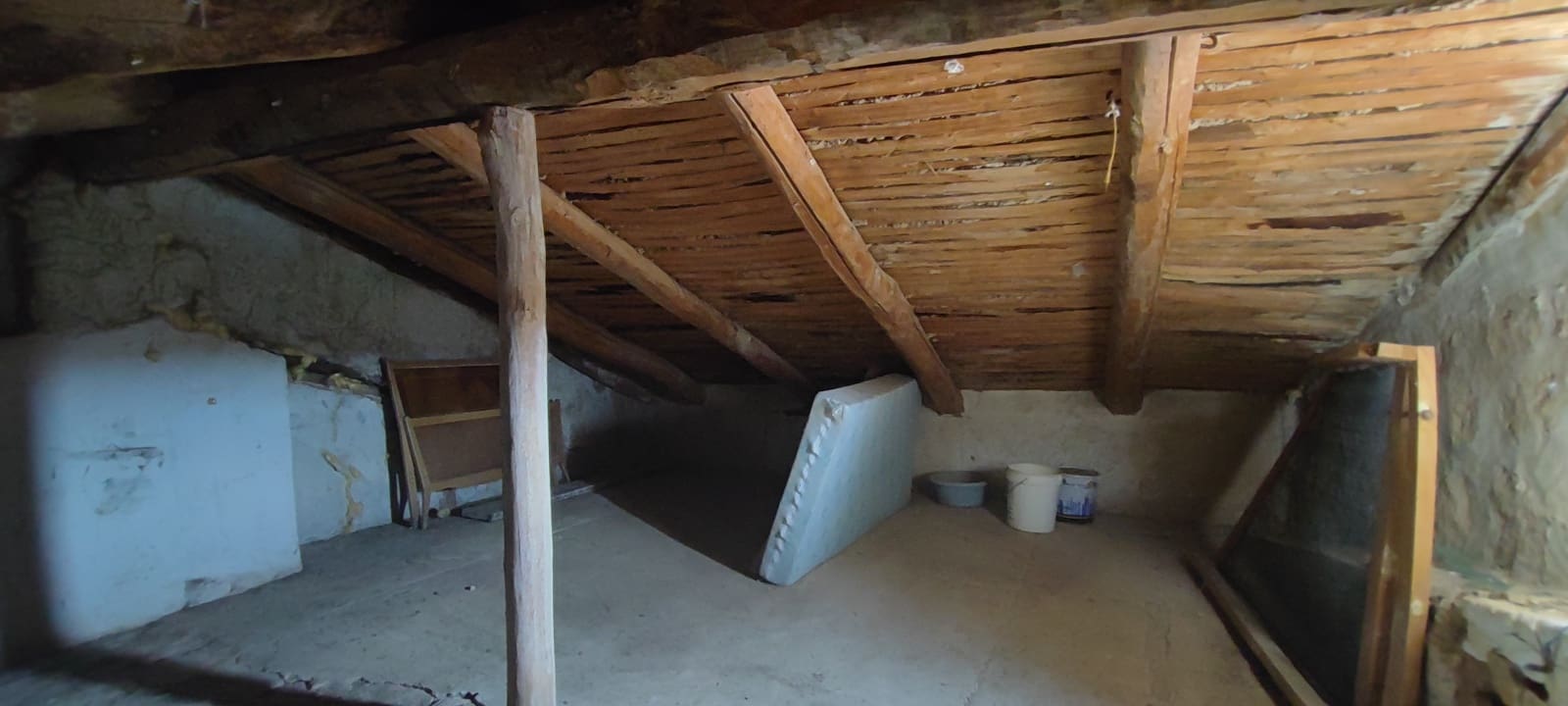 2 soveværelse Byhus til salg i Rillo - € 9.900 (Ref: 7744935)