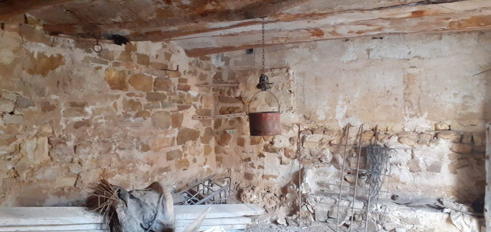 3 soveværelse Byhus til salg i Buena - € 18.000 (Ref: 7993590)