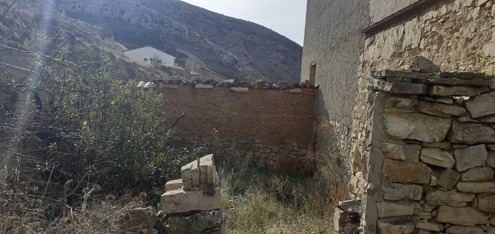 3 soveværelse Byhus til salg i Buena - € 18.000 (Ref: 7993590)