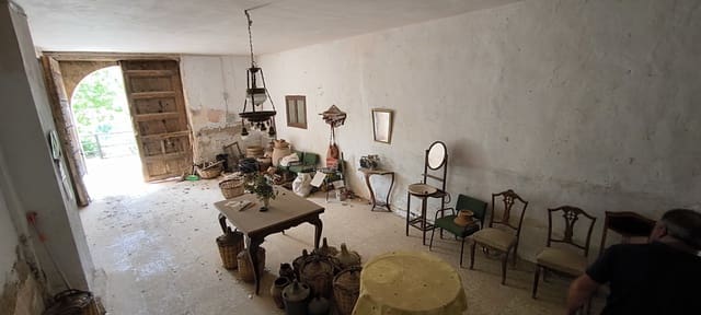 6 soverom Hus til salgs i Alpeñés - € 65 000 (Ref: 8387565)