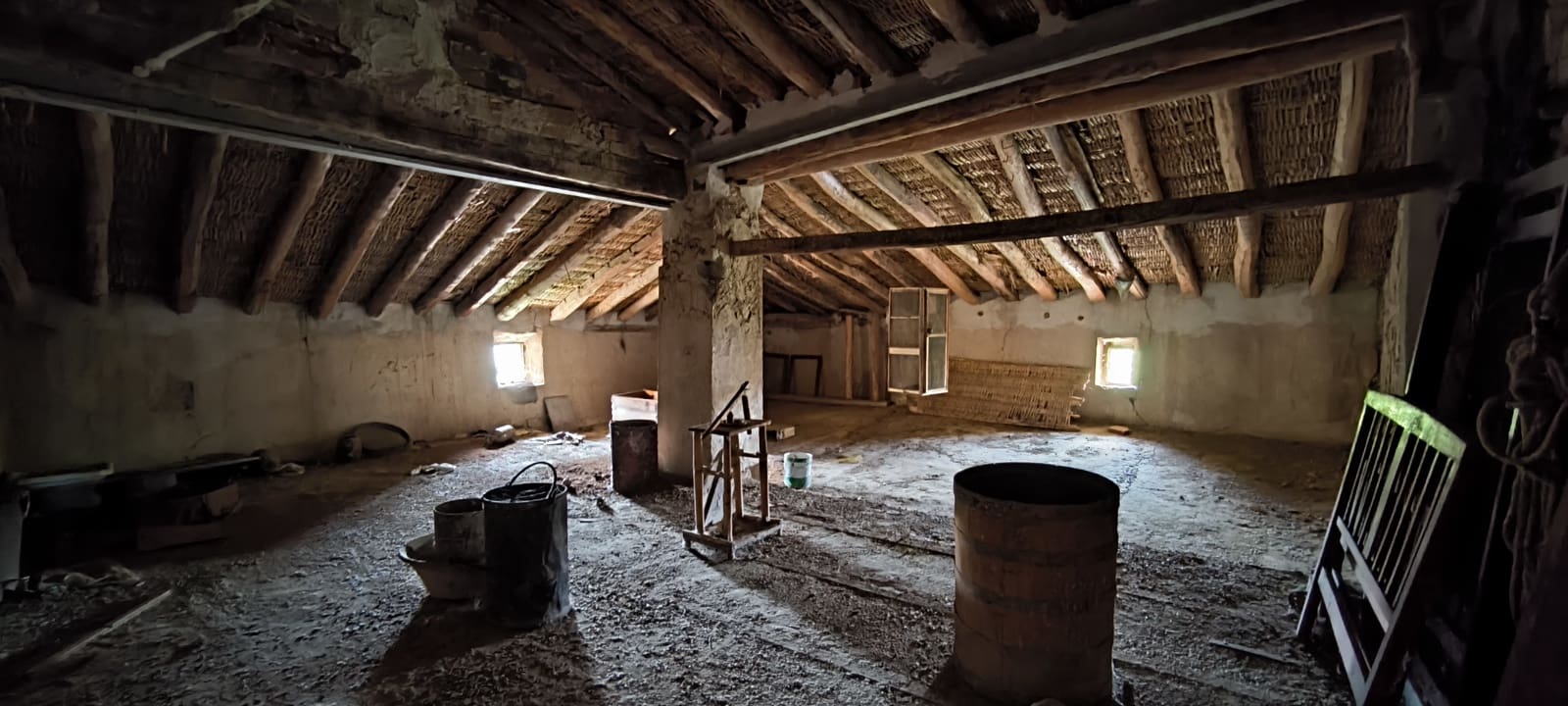 6 soveværelse Byhus til salg i Alpenes - € 65.000 (Ref: 8387565)