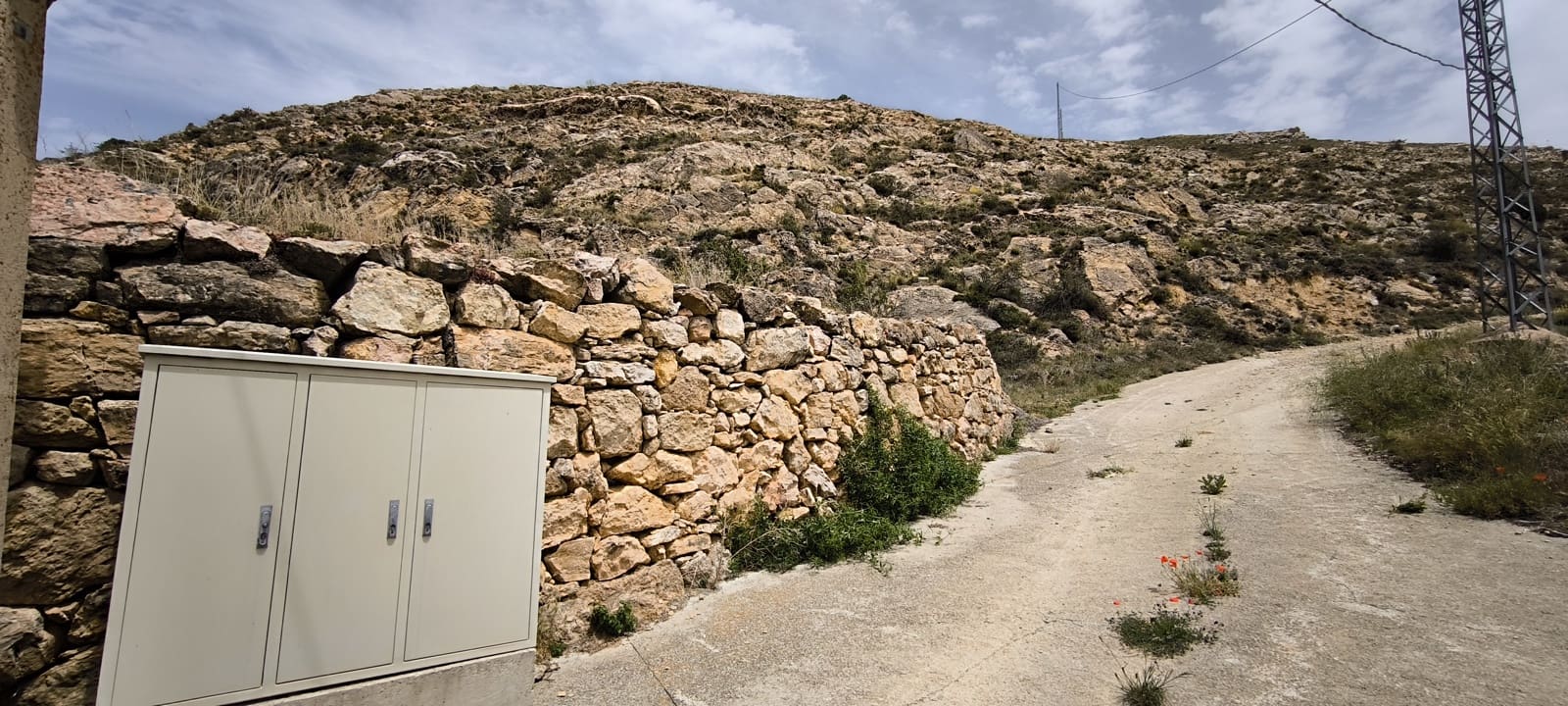 6 soveværelse Byhus til salg i Alpenes - € 65.000 (Ref: 8387565)