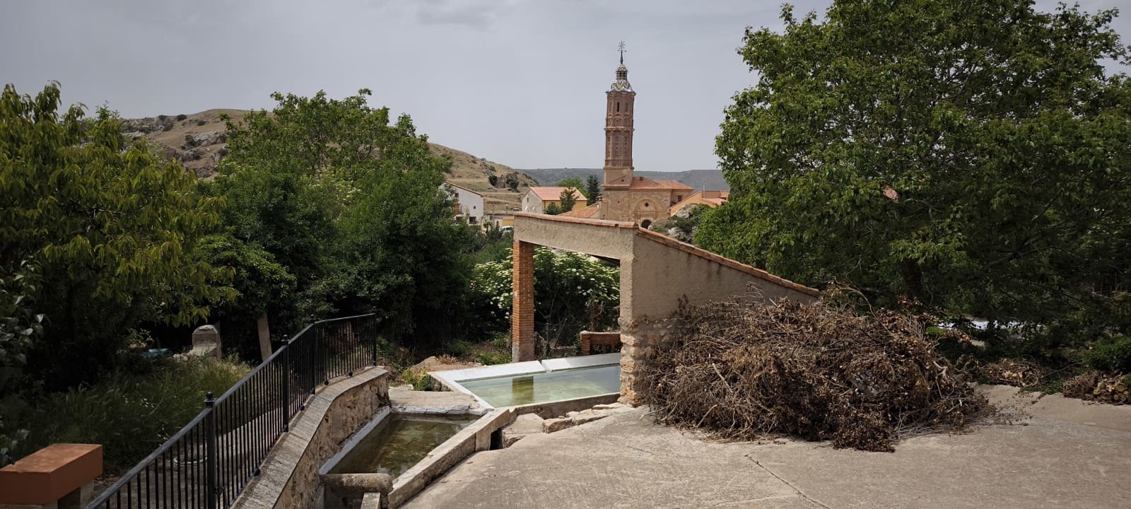 6 soveværelse Byhus til salg i Alpenes - € 65.000 (Ref: 8387565)