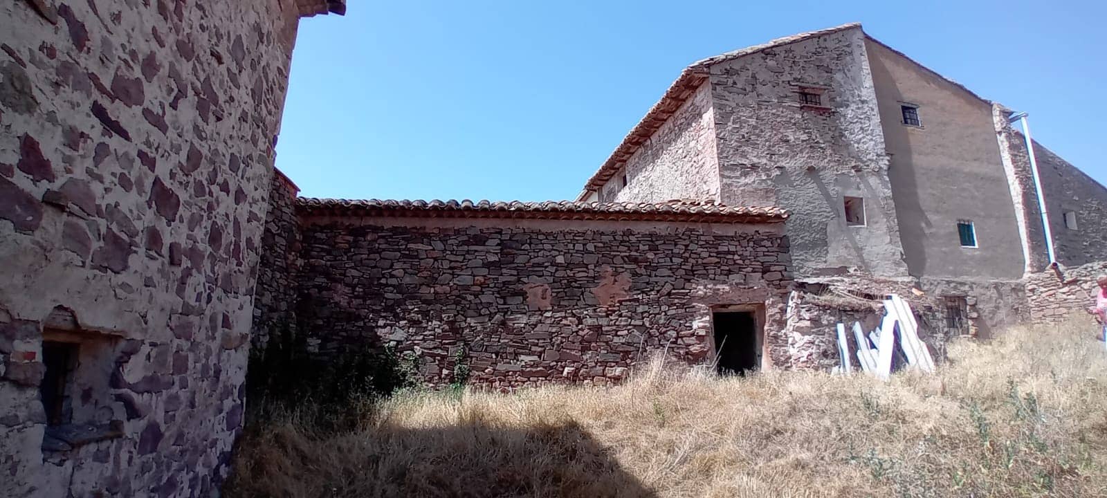 Byhus til salg i Visiedo - € 19.500 (Ref: 8451622)