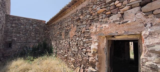 Byhus til salg i Visiedo - € 19.500 (Ref: 8451622)