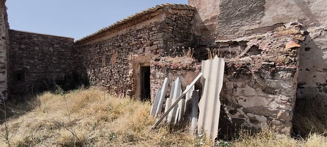 Byhus til salg i Visiedo - € 19.500 (Ref: 8451622)