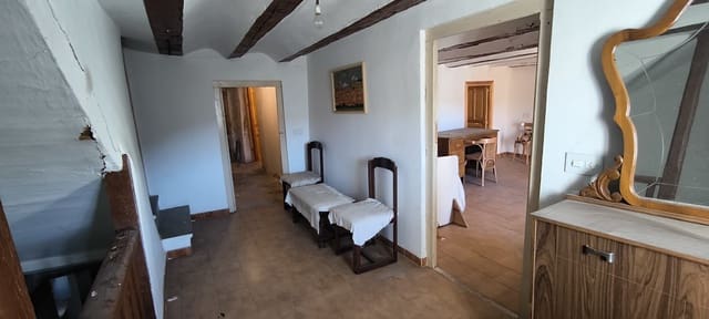 3 bedroom Townhouse for sale in Orihuela del Tremedal - € 59,000 (Ref: 8830378)