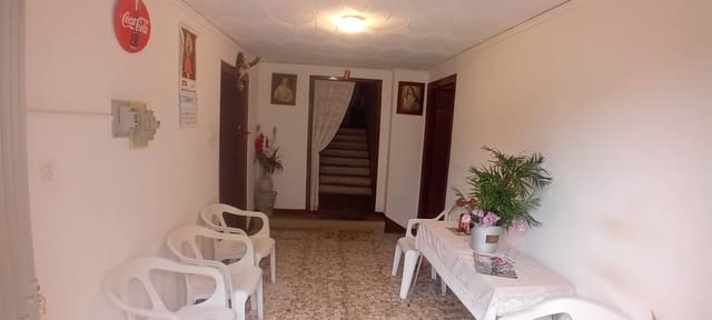 3 bedroom Townhouse for sale in Rillo with garage - € 79,000 (Ref: 8830429)