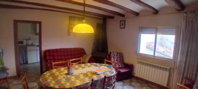 3 bedroom Townhouse for sale in Rillo with garage - € 79,000 (Ref: 8830429)