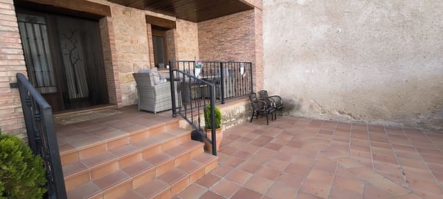 3 soveværelse Byhus til salg i Alfambra med garage - € 265.000 (Ref: 9057049)